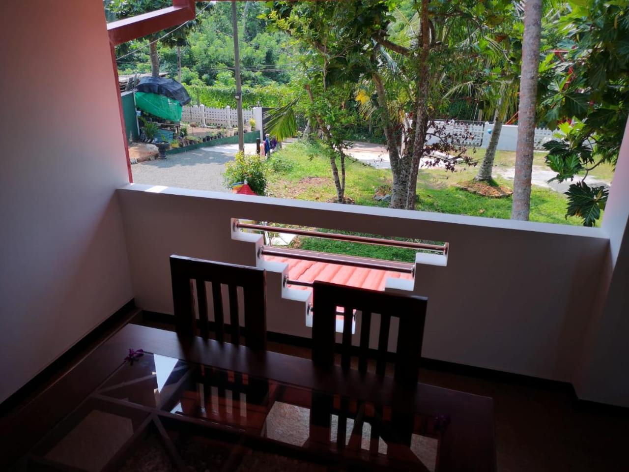 Ayurveda Centrum Lawrence Hill Paradise Хиккадува Экстерьер фото