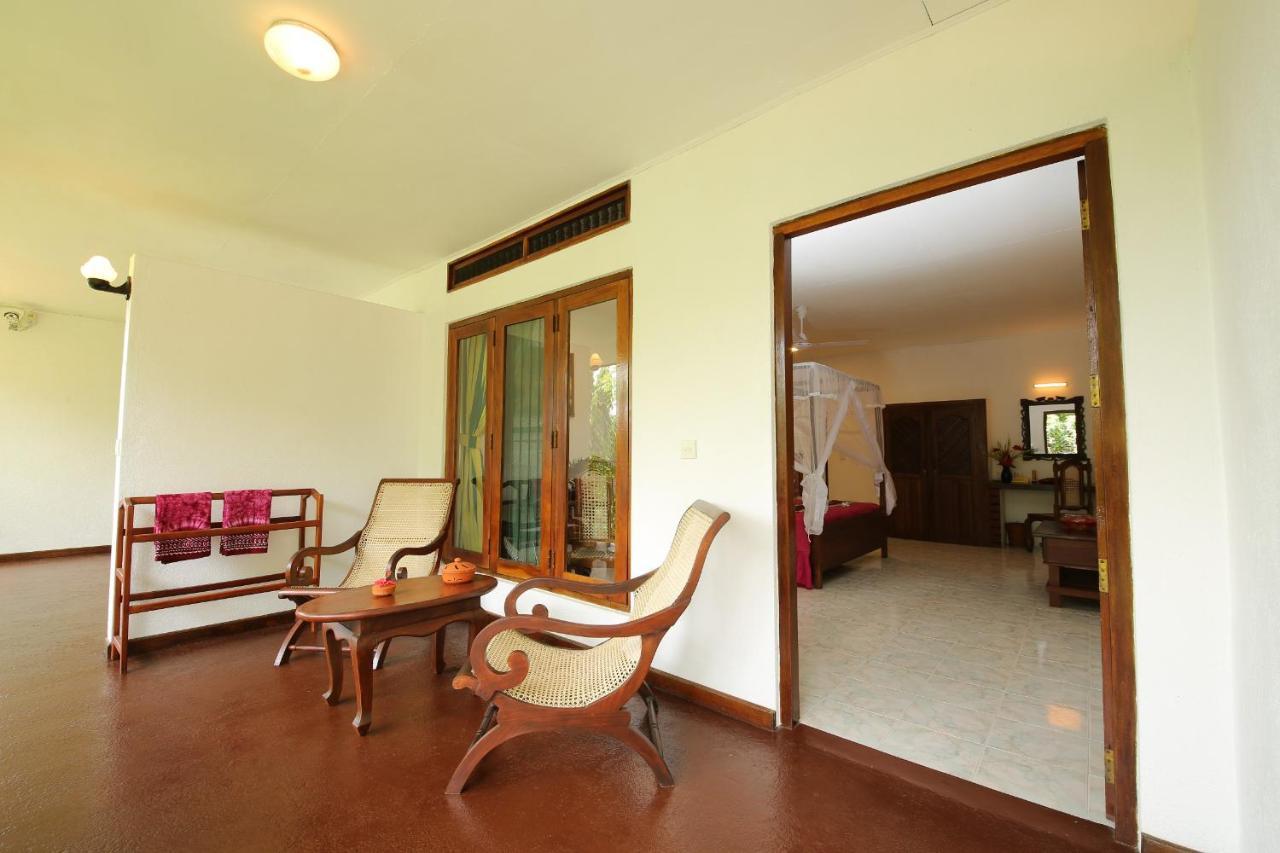Ayurveda Centrum Lawrence Hill Paradise Хиккадува Экстерьер фото